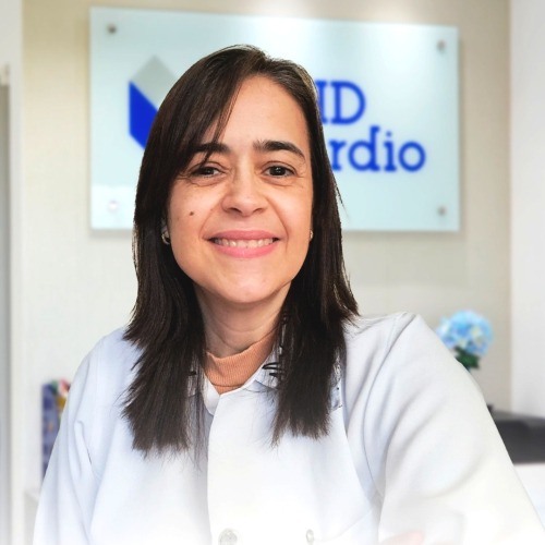 Dra. Ana Katia pediatra pediatria phd cardio lauro de freitas
